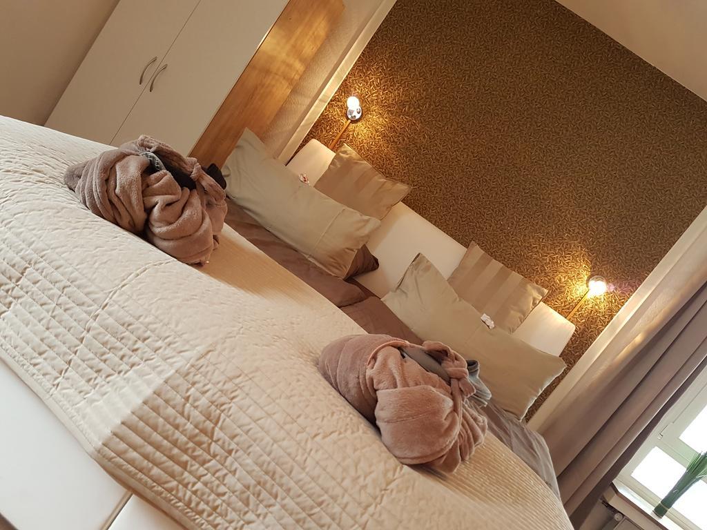 Apartment Cologne City ภายนอก รูปภาพ